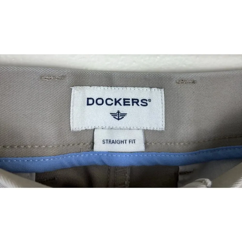 Dockers Men's Signature Straight Fit Creased Khaki Pants W34 L34 Timberwolf